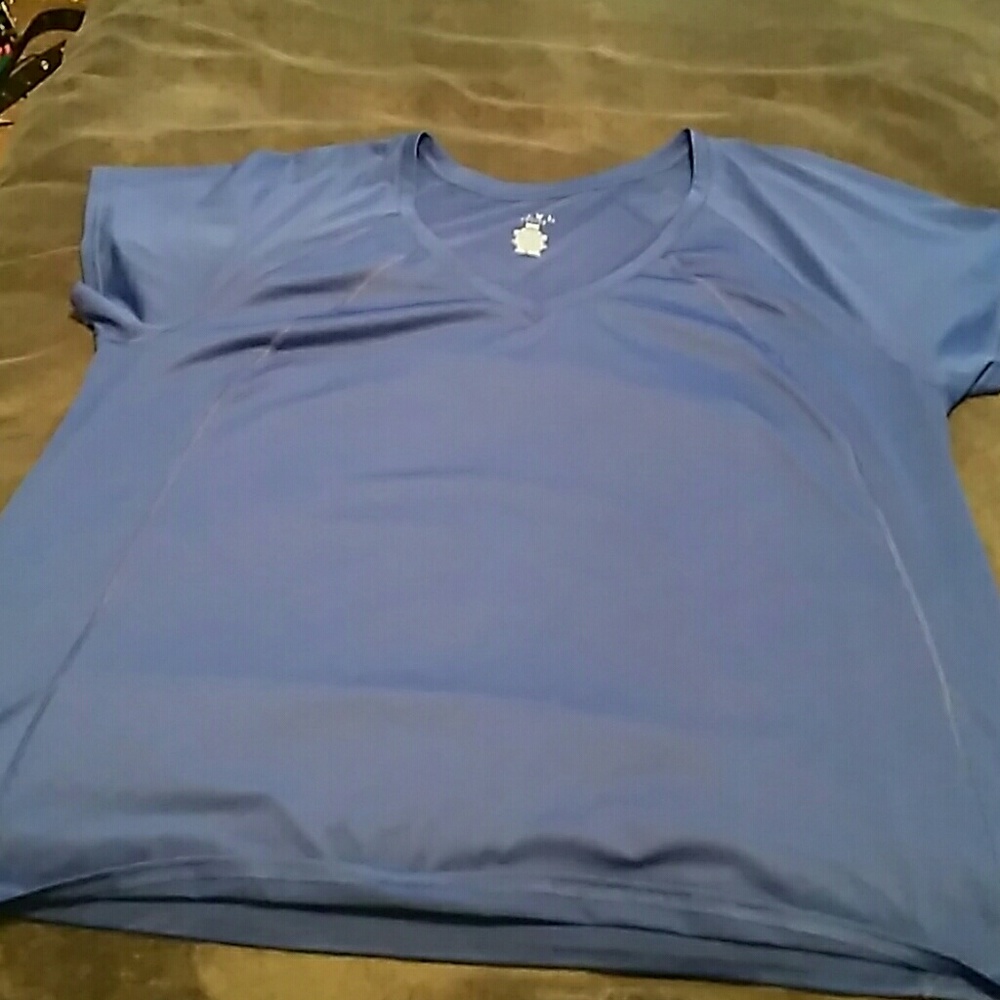 Workout shirt 26/28